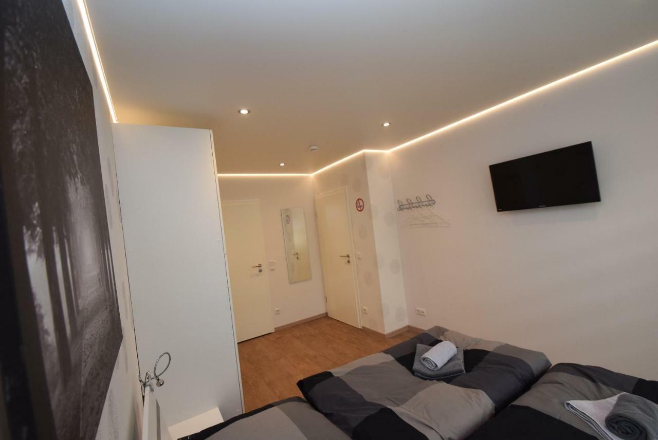 Ferienzimmer Saarlouis Exterior foto
